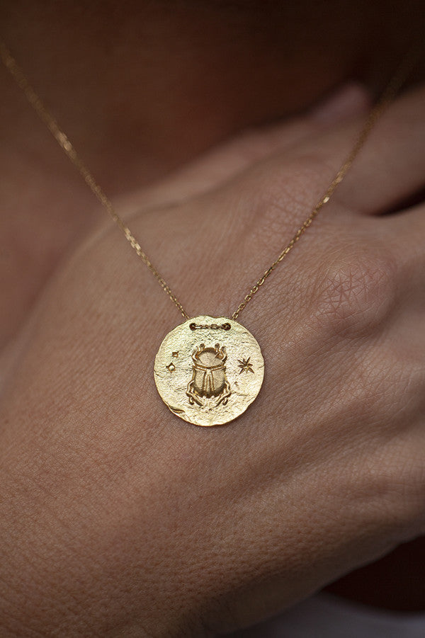 Colgante NEW BEGININGS SCARAB