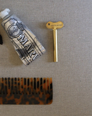 Llave "UNTIL THE LAST DROP" EDICIÓN LIMITADA